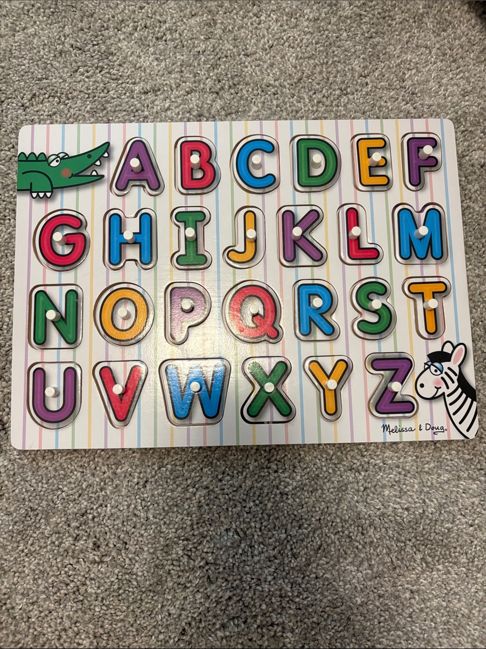 Melissa & Doug kids lift & see Wooden Alphabet Peg Puzzle